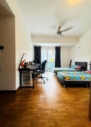 Straits Gardens (D27), Terrace #540533411